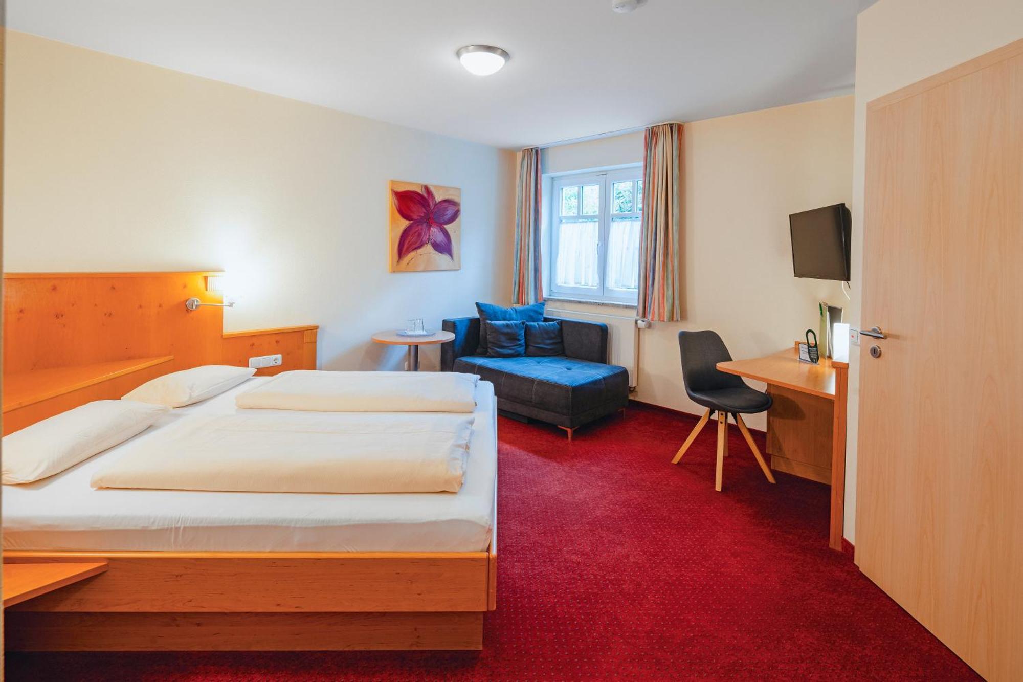 Hotel Pension Futterknecht Бургау Экстерьер фото